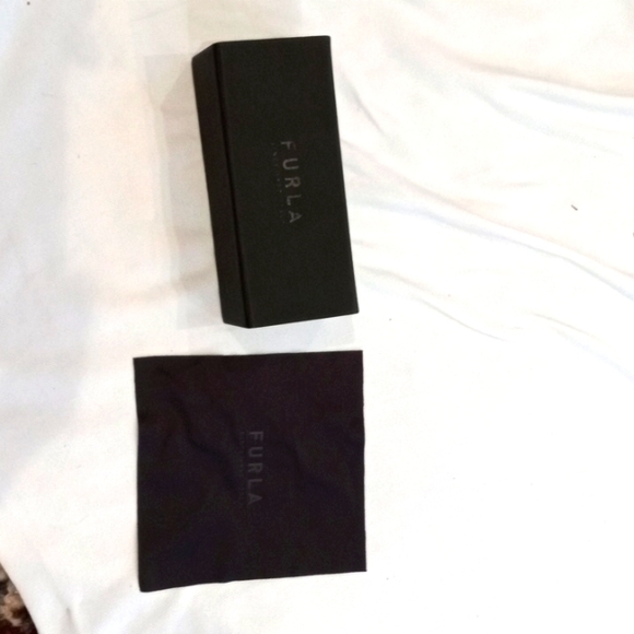 Furla Italy Sunglass Hard Case & cloth black logo nwot - Picture 4 of 11